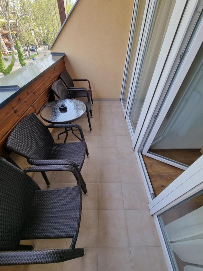 Adam Apartmanhaz Siofok Exterior photo