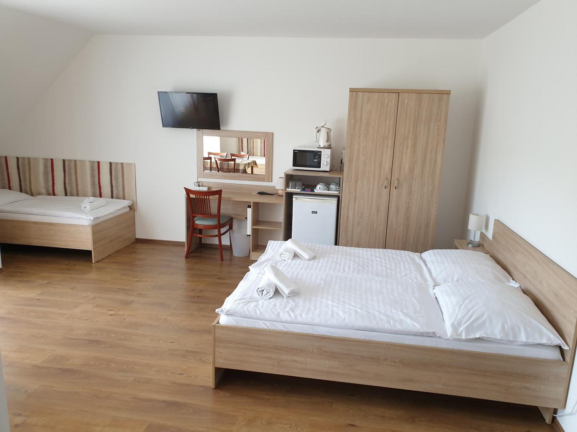 Adam Apartmanhaz Siofok Room photo